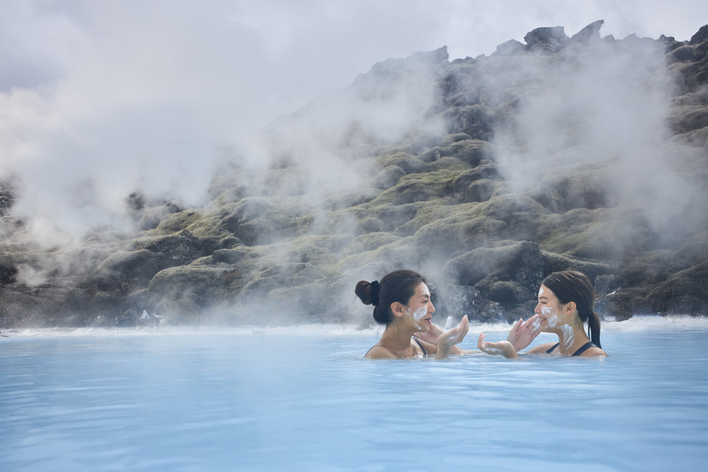 Blue Lagoon w. Shuttle Bus from KEF Airport (Optional Return to Reykjavk) PRD83868 image 1