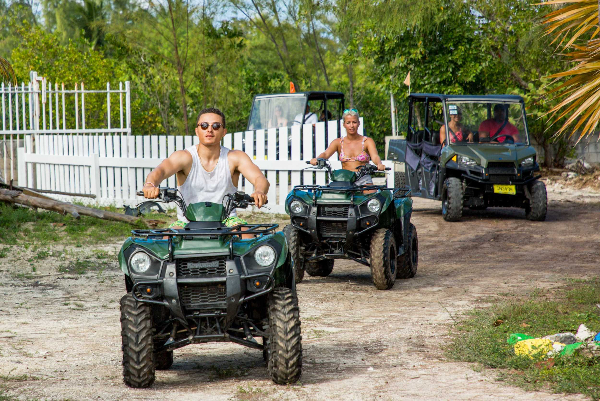 Nassau ATV &amp; Pig Interaction image 1