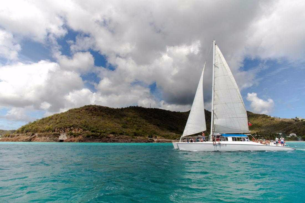 Product Antigua Seafood Lunch Cruise (Antigua)