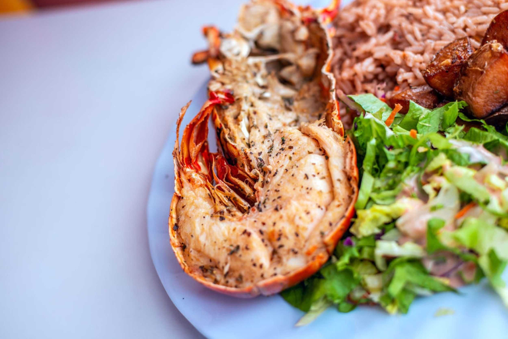 Product Antigua Seafood Lunch Cruise (Antigua)