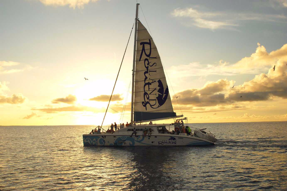 Sunset Catamaran Cruise (Turks &amp; Caicos)