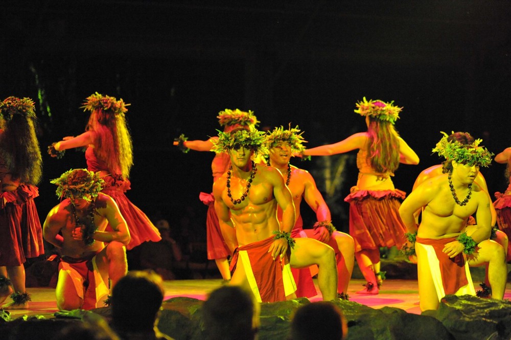 Product Luau Kalamaku - Manor House Experience