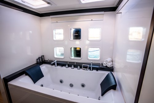 Product 6 Hour Day Charter