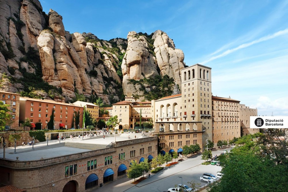 Montserrat Morning Tour w/ Cog-wheel Train &amp; Priority Access PRD38177 image 1