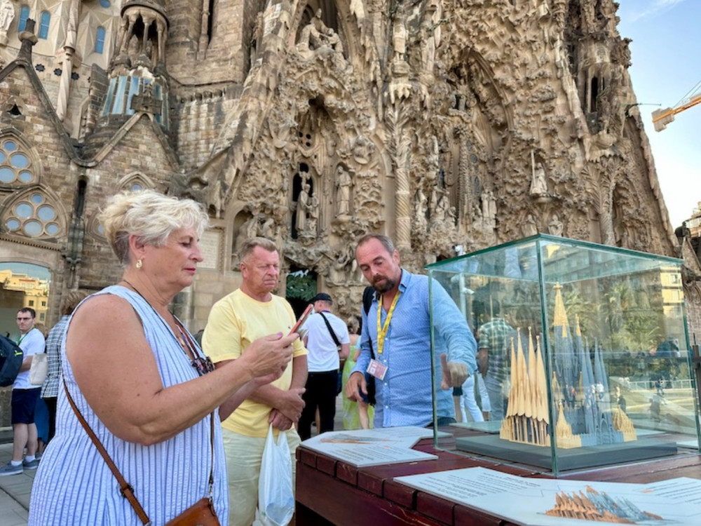 Skip The Line Sagrada Familia Tour with English Speaking Guide PRD66074 image 2