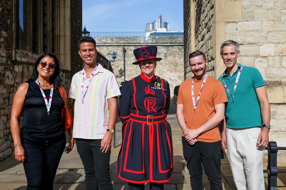 Tower of London Tour with Crown Jewels &amp; Beefeater Meet and Greet PRD92487 image 1