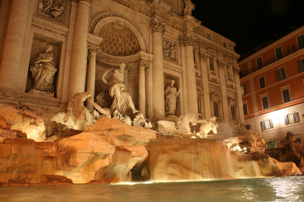 Product Rome at Twilight Semi-Private Tour Among the Piazzas &amp; Fountains PRD67394