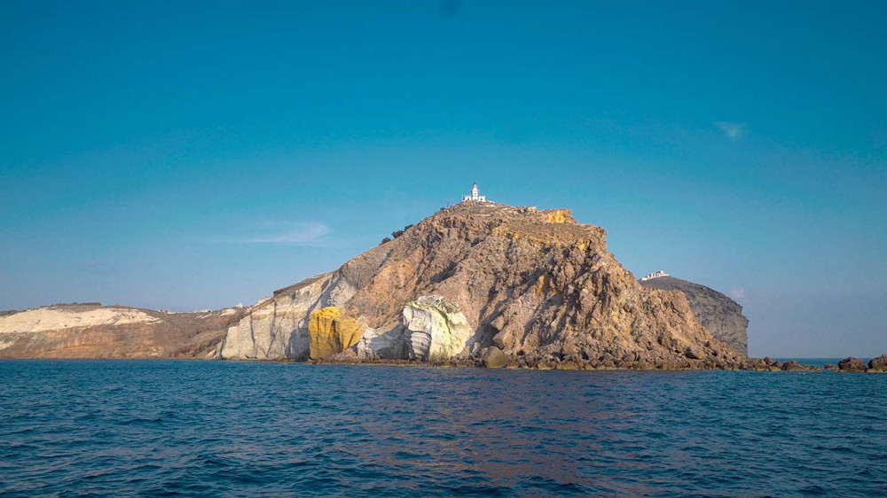 Daytime Catamaran Tour in Santorini with Greek Meal and Drinks PRD46502