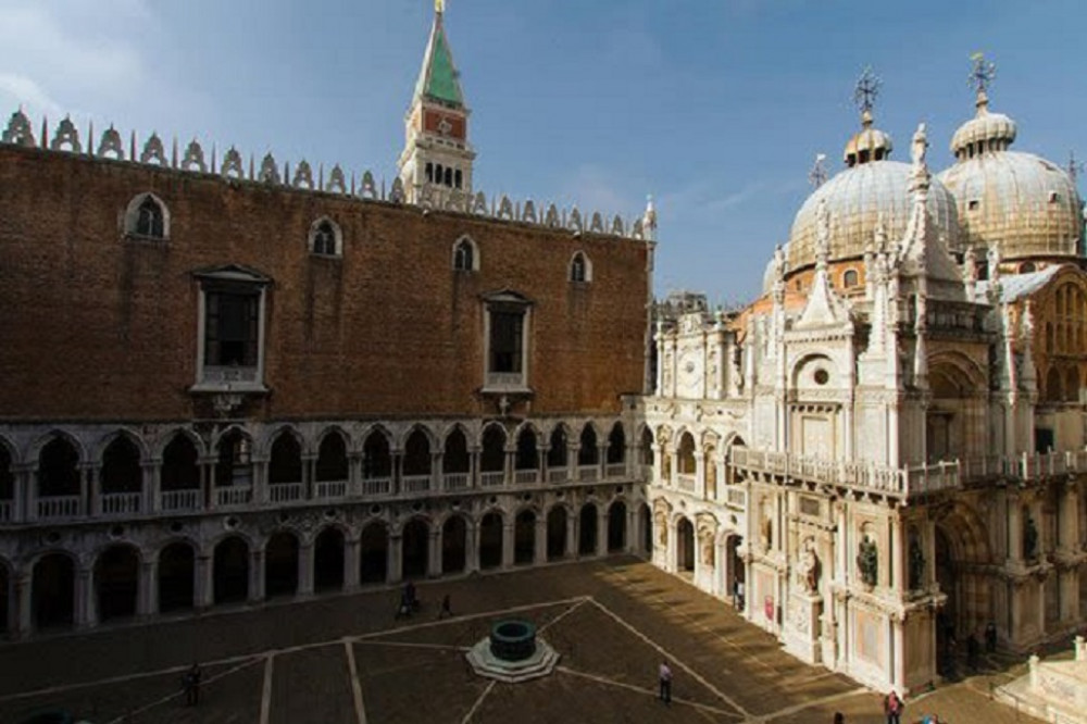 VIP Doge's Palace Secret Passages Tour PRD79626 image 2