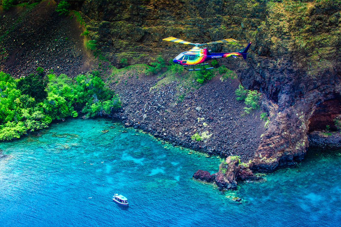 Rainbow Helicopters - Kona Coastal Sights Unseen