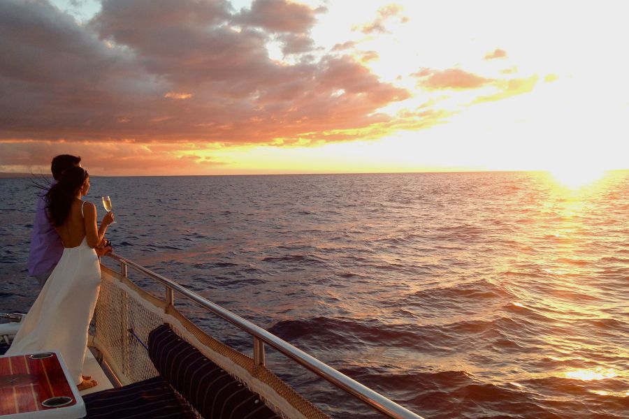 Captain's Sunset Dinner Sail Ma'alaea