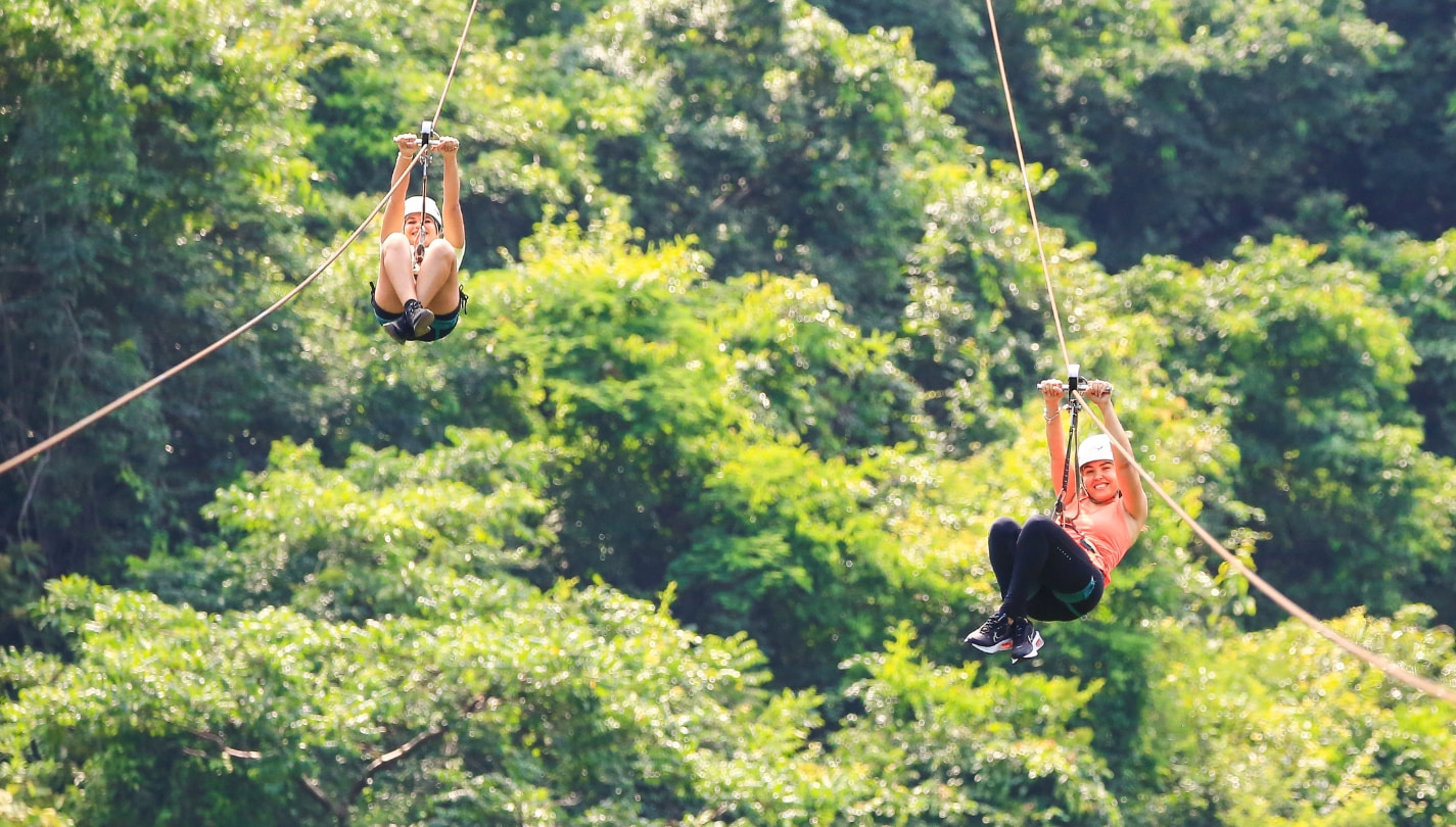 Product Zipline - Canopy River